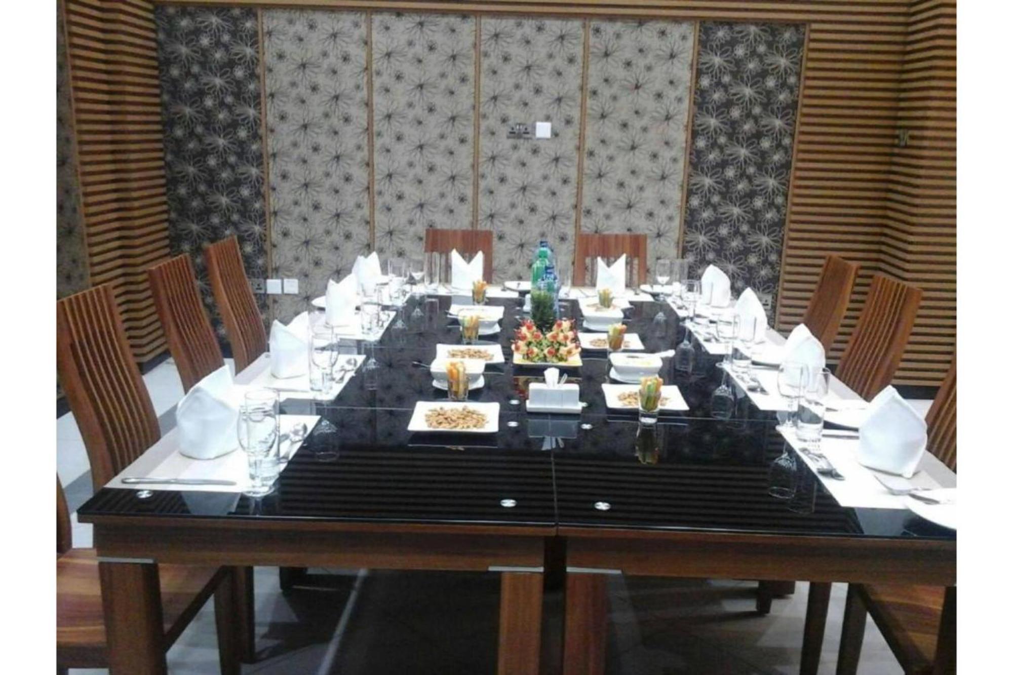 We Hotel & Suites Nairobi Eksteriør bilde
