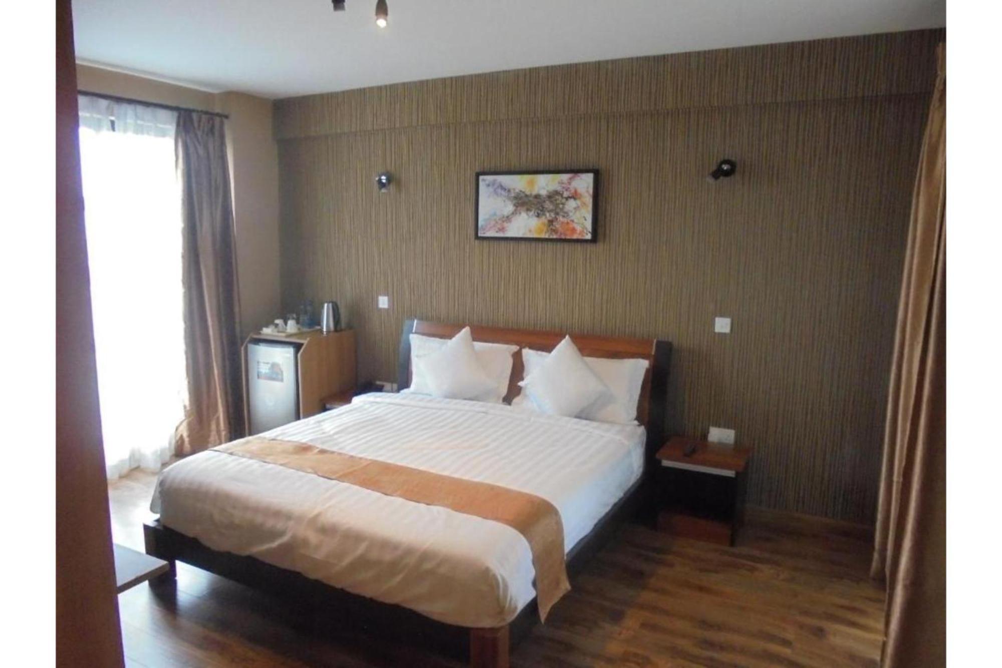 We Hotel & Suites Nairobi Eksteriør bilde
