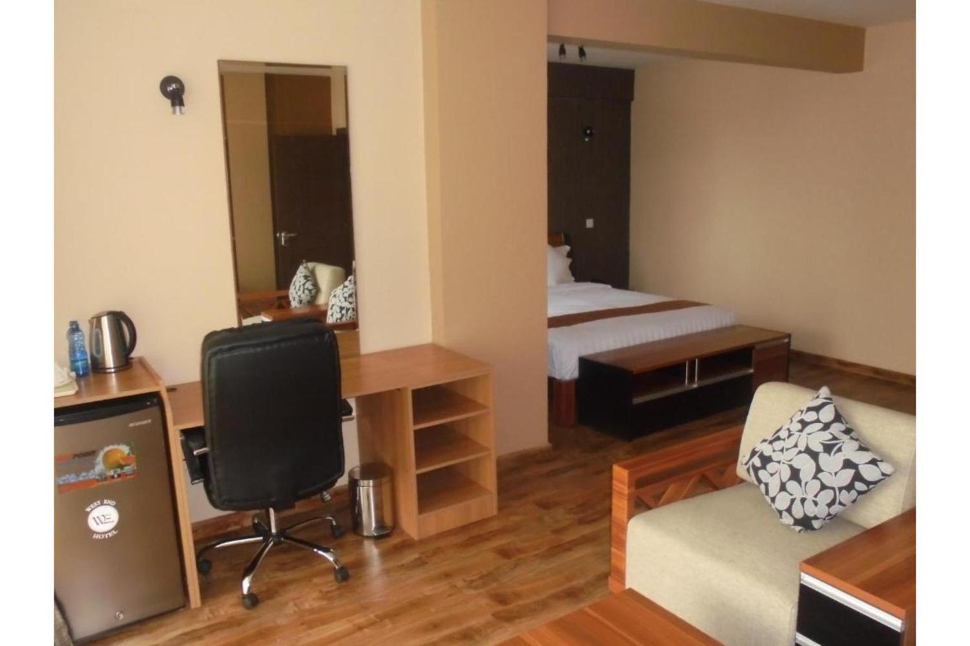 We Hotel & Suites Nairobi Eksteriør bilde