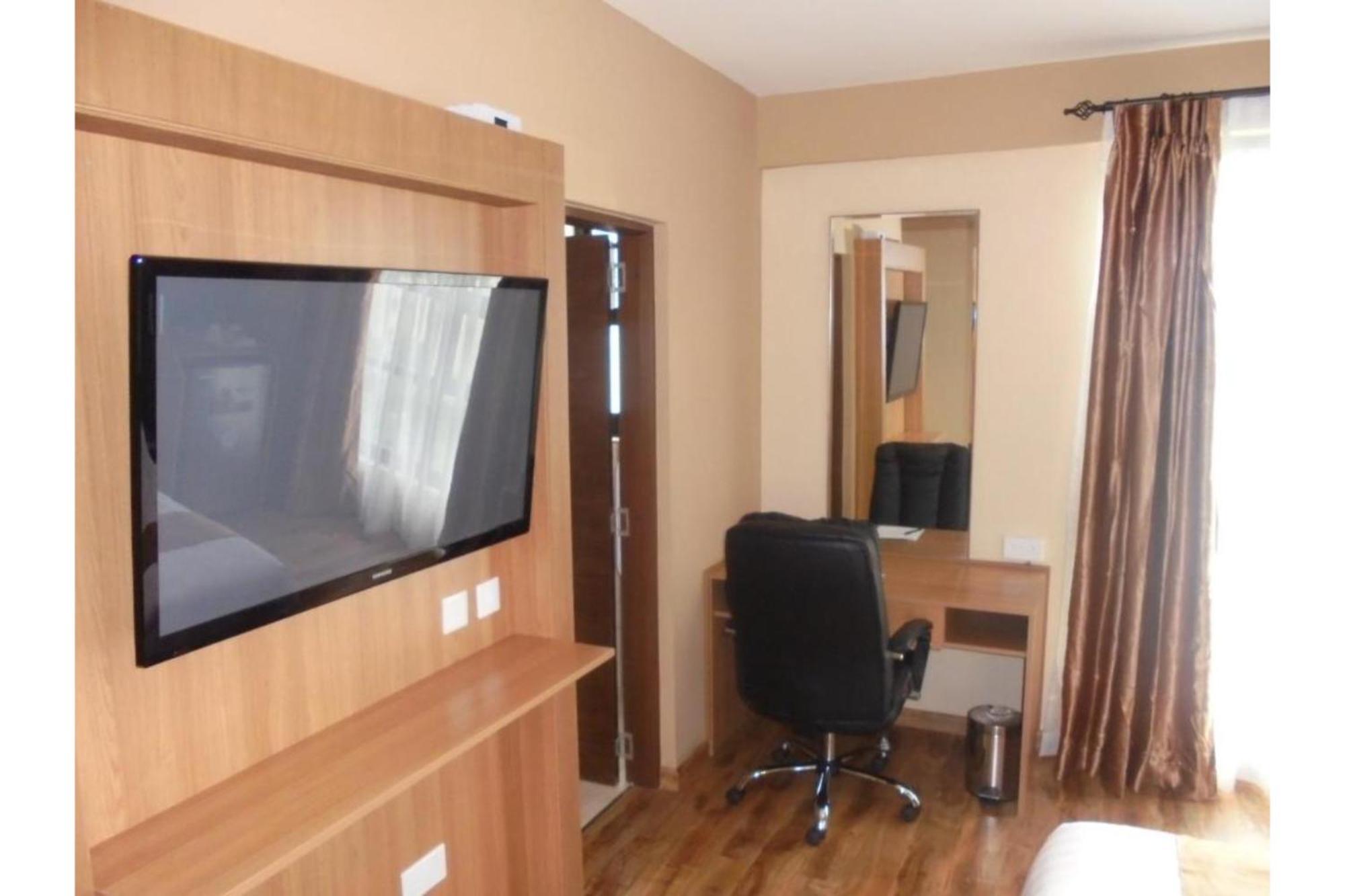 We Hotel & Suites Nairobi Eksteriør bilde